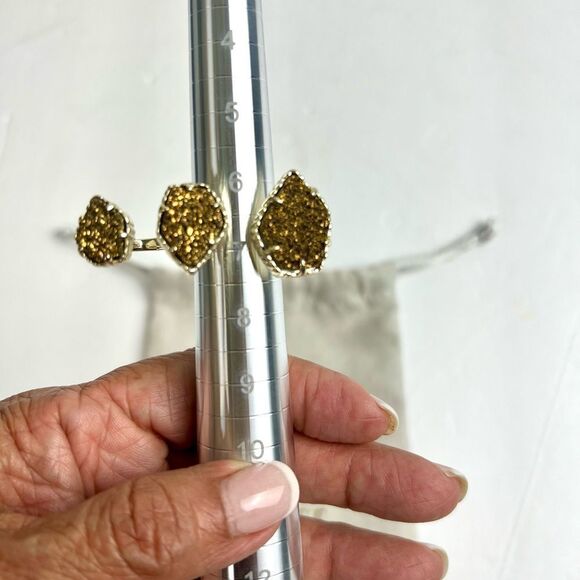 Kendra Scott Gold Cocktail Ring - Picture 8 of 9